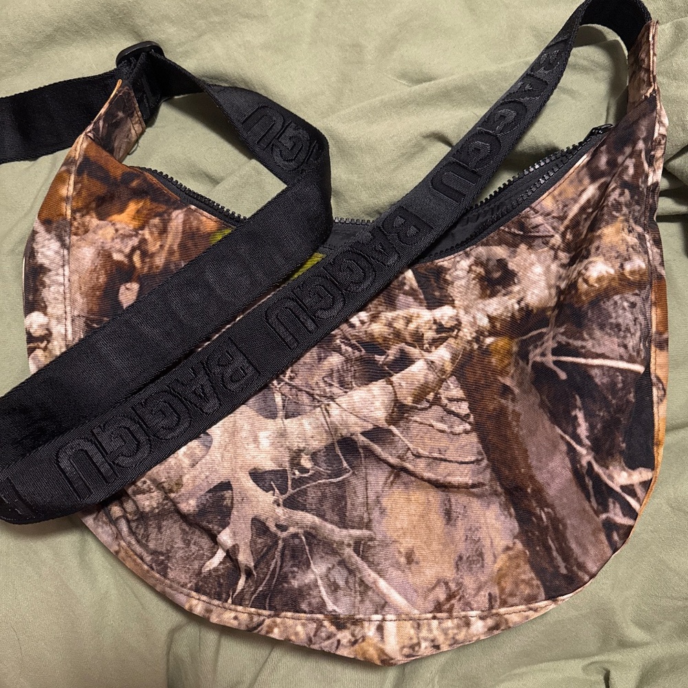 forest camo BAGGU (longer strap)